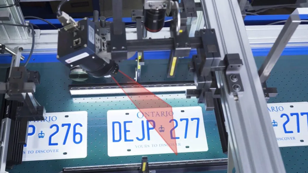 Line Scan for License Plate Recognition Vision Inspection System